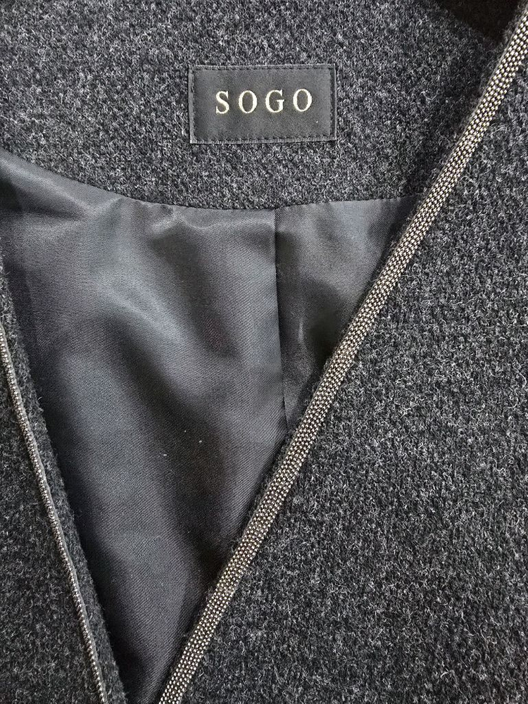 sogo 차콜색 반팔 코트--4