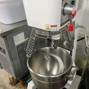 포데로소 M30 업소용 대용량 반죽기