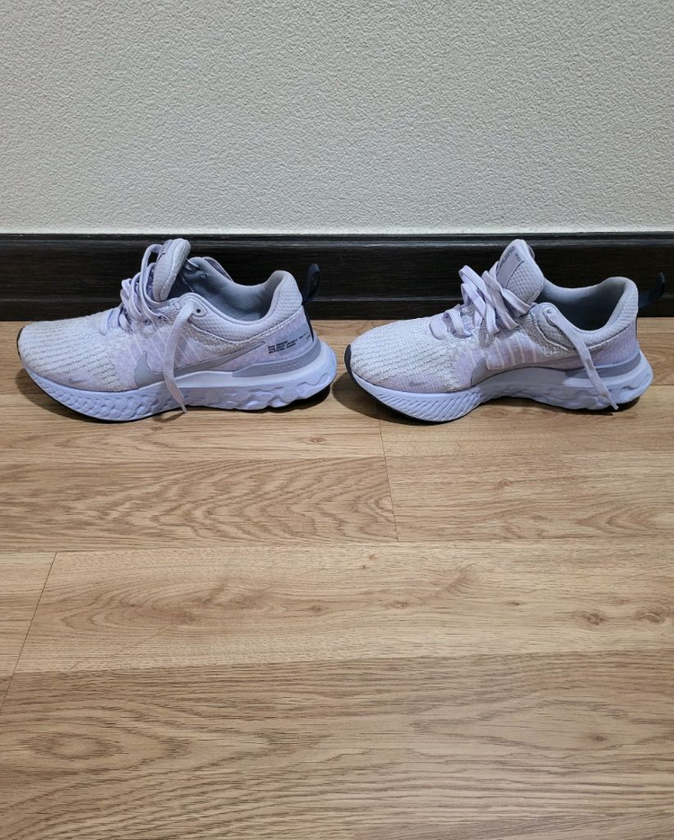 나이키 운동화 리액트 인피니티 런 플아이트3(DZ3014-500) 판매합니다. 이미지