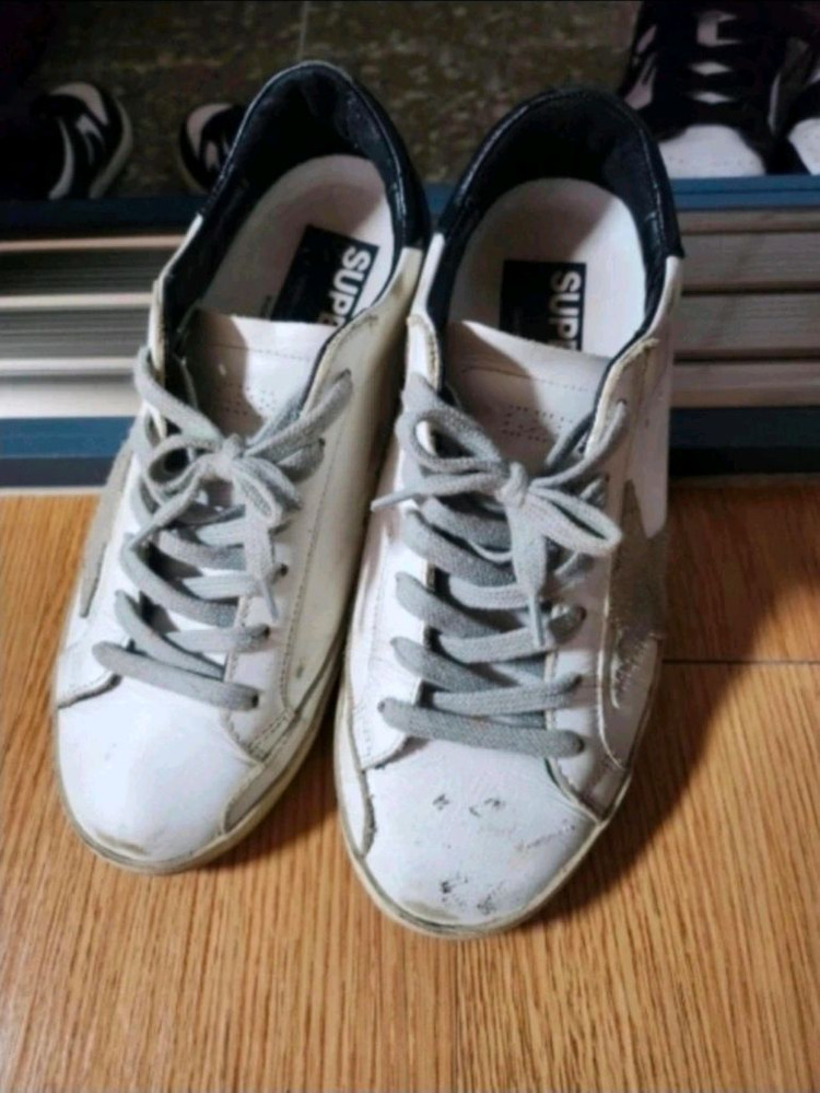 골든구스 슈퍼스타 스니커즈 36--2