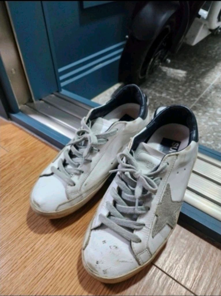 골든구스 슈퍼스타 스니커즈 36--3