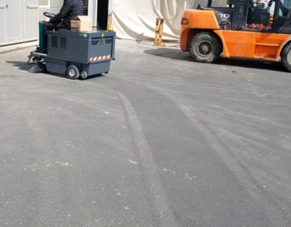 건식청소차 스페이스W12 이미지