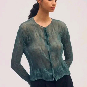 이세이미야케 쉬폰트위스트 가디건 &탑