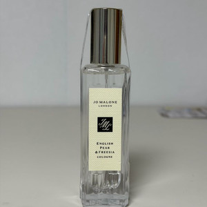 조말론 잉글리쉬 페어 앤 프리지아 30ml 새상품