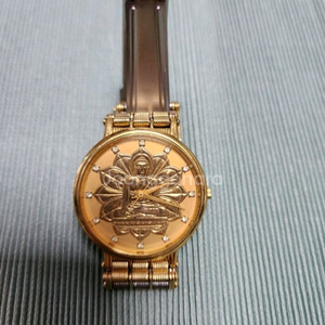 금색 부처님 디자인 손목시계 불자시계