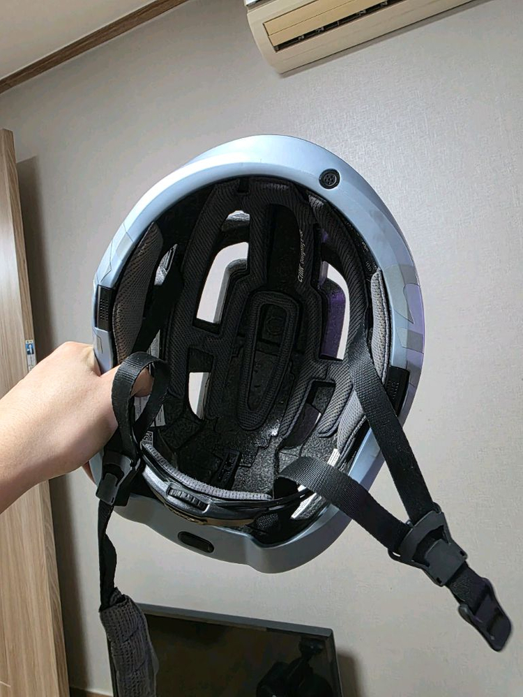 CIRK 앵글러 알파 자전거 헬멧 이미지