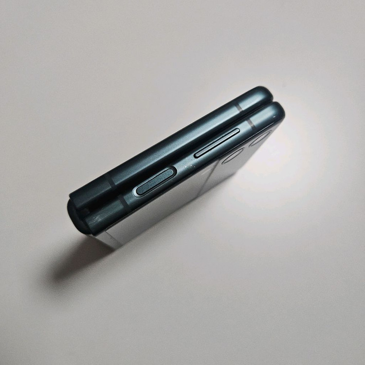 Z플립3 256GB--4
