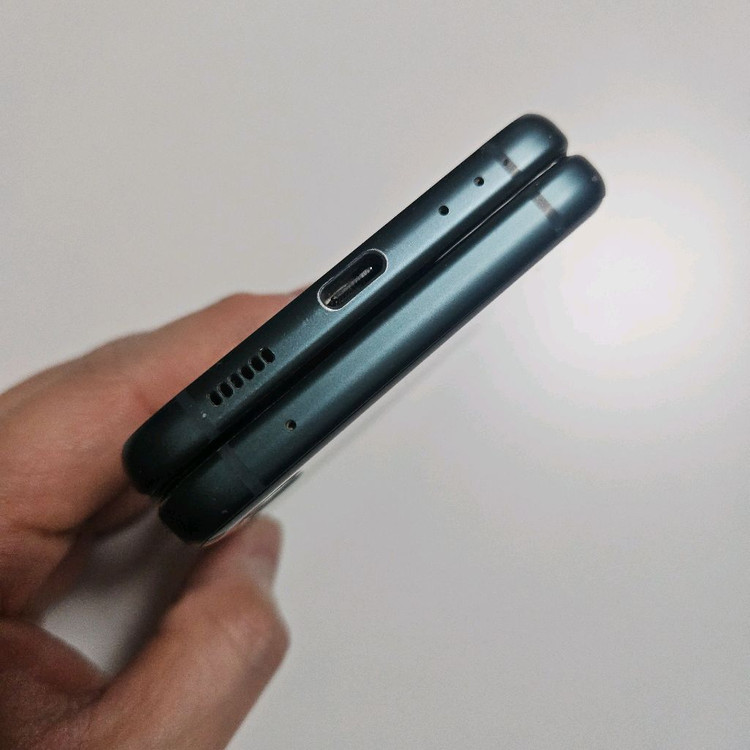 Z플립3 256GB--5