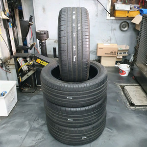 245 45 19 2454519피제로 임판급 한대분판매 이미지