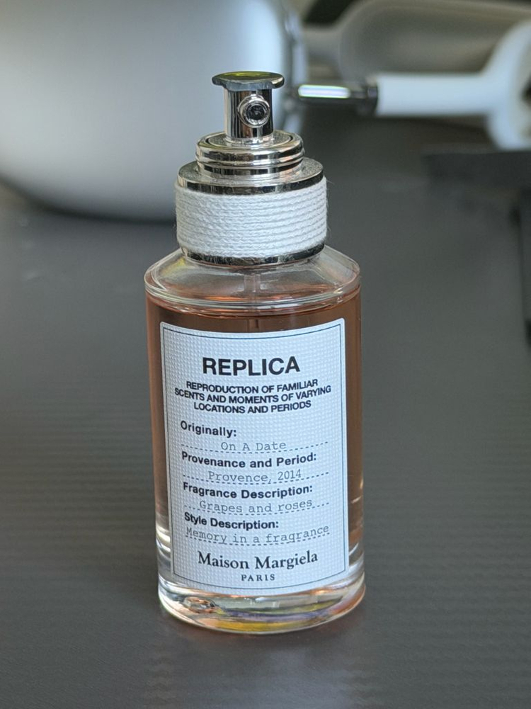 메종 마르지엘라 레이지선데이모닝 캔들 / 온어데이트,커피브레이크 30ml 향수 이미지