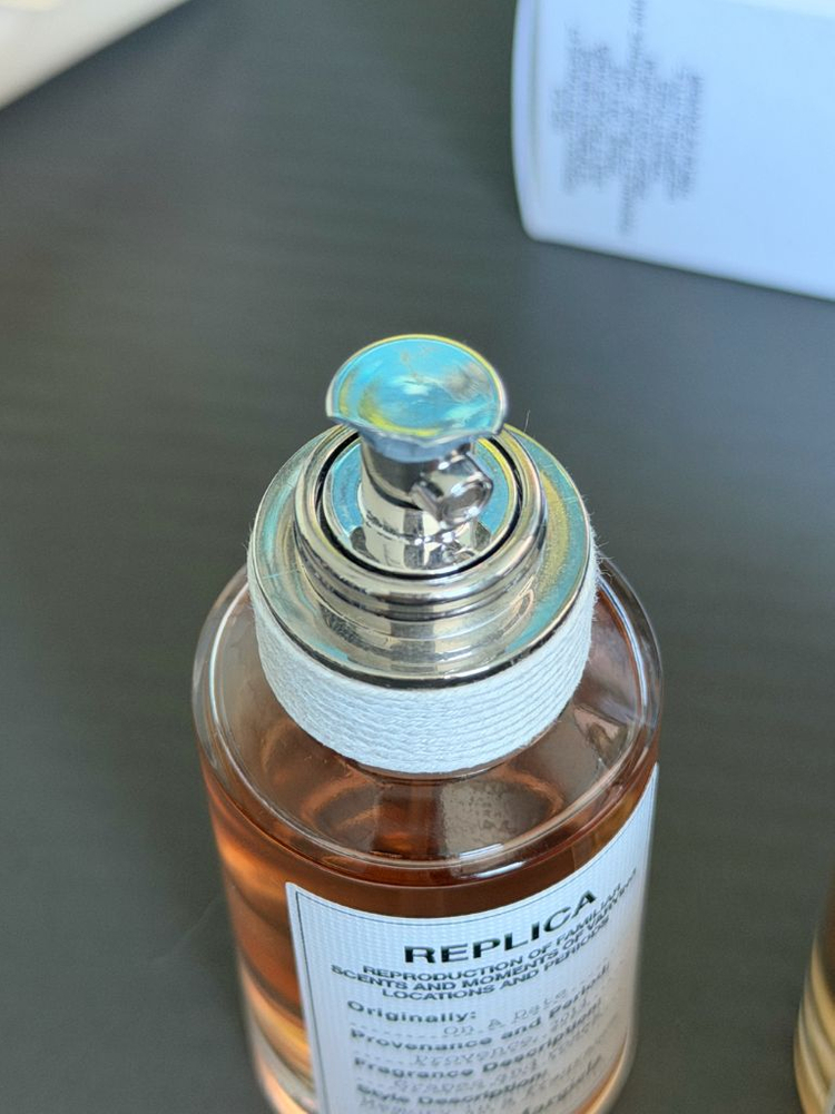 메종 마르지엘라 레이지선데이모닝 캔들 / 온어데이트,커피브레이크 30ml 향수 이미지