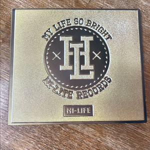 국내힙합 cd 판매합니다 (이수호, 코르캐쉬, 우원재, 던말릭, 식케이, 최성 등)