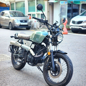 20년식 부캐너125 올리브그린 1만 팝니다 입문강추 이미지