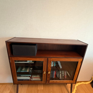 유럽 빈티지가구 로즈우드 수납장 장식장