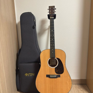 경은) 마틴 D-10E-02 시트카 통기타