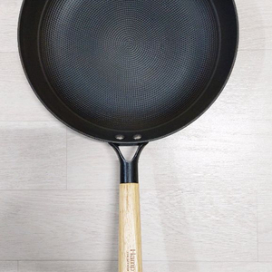 햄튼 Hamptons 아이전(Eisern) 무쇠 인덕션 후라이팬 28cm 이미지