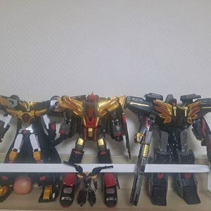 (풀박 망토보유)헬로카봇 시즌 16 용사 블랙버전 일괄판매