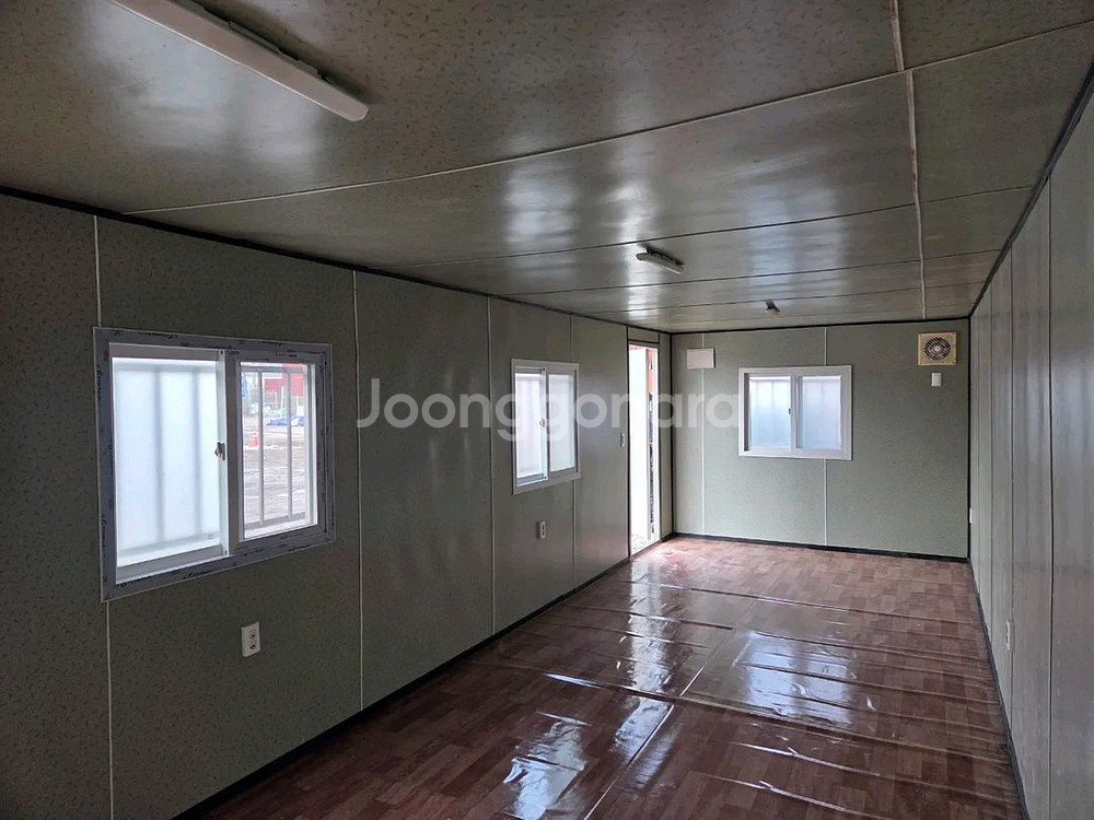 3x9. 깨끗한 사무실용컨테이너--3