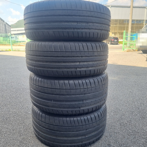 225 45 18 255 40 18미쉐린ps4 런플렛 중고타이어 한대분 판매합니다 이미지