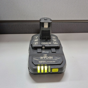 RYOBI 로비 리튬배터리(PBP006) 18V 2AH 판매합니다.