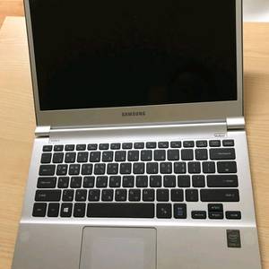 삼성 슬림형 고성능 메탈 실버 노트북 판매_부산