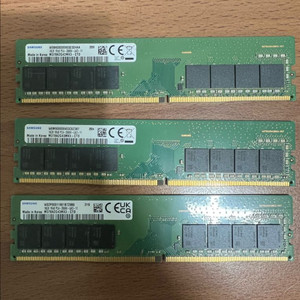 삼성메모리 ddr4 16gb 2666v 팝니다.