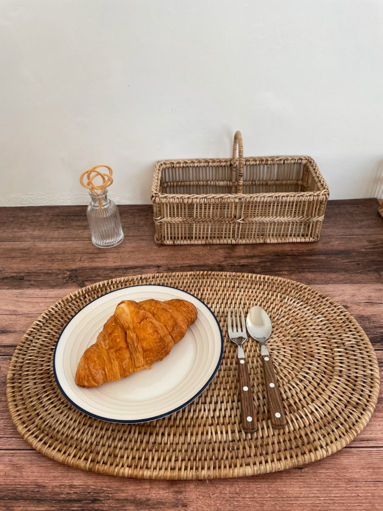 라탄 오벌 식탁매트 테이블매트 새제품 타원 플레이팅매트 이미지