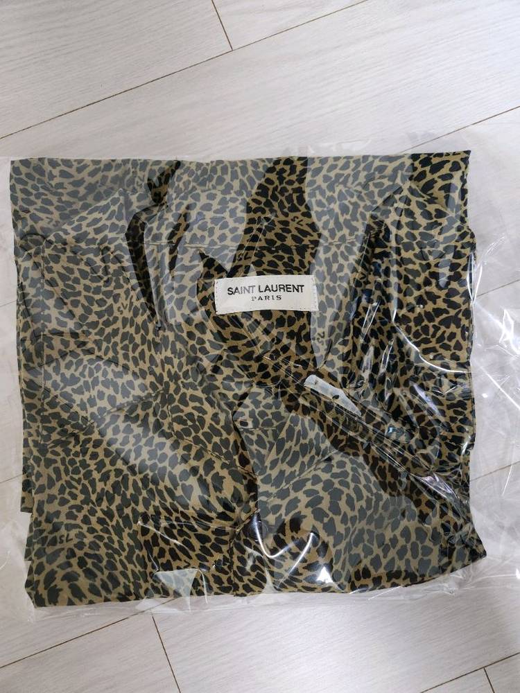 생로랑 강동원 이종원 김원중 레오퍼드 셔츠--9