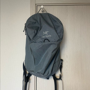 아크테릭스 컨실 넵튠 15L