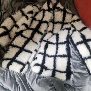 여성체크퍼쟈켓