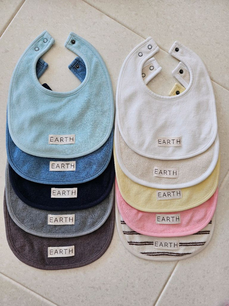 얼쓰 EARTH 턱받이 빕 새상품 이미지