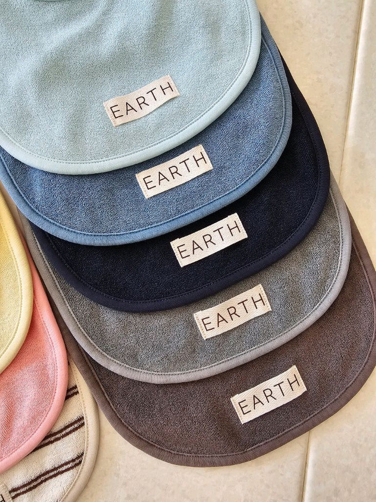 얼쓰 EARTH 턱받이 빕 새상품 이미지