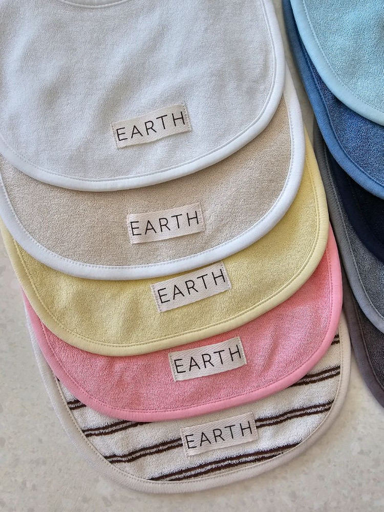 얼쓰 EARTH 턱받이 빕 새상품 이미지