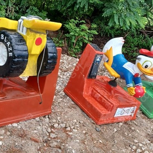 조형물 놀이공원 테마파크 장난감