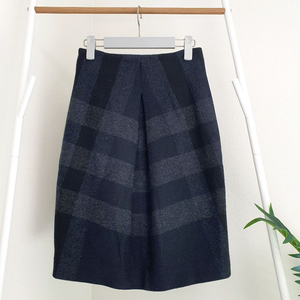 버버리 플레이드 울 체크스커트