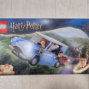 레고 76424 해리포터 하늘을 나는 포드 앵글리아 미개봉 새제품 판매합니다