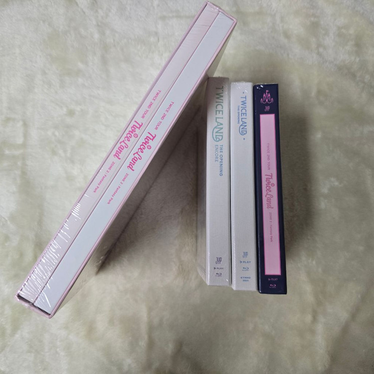 트와이스 콘서트 미개봉 dvd 블루레이 3권 일괄 이미지