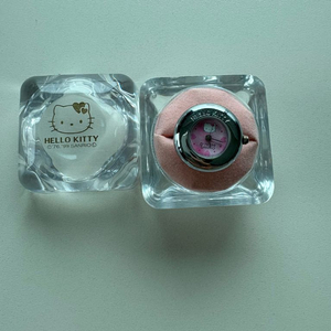헬로키티 고전 반지 시계(Q&Q 제품)