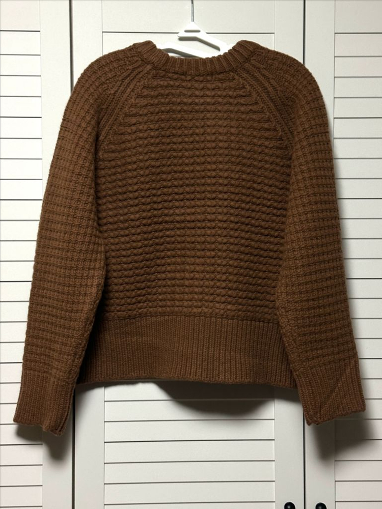 #새상품 : 국내제작 짜임이 예쁜 겨울 니트 브라운--7