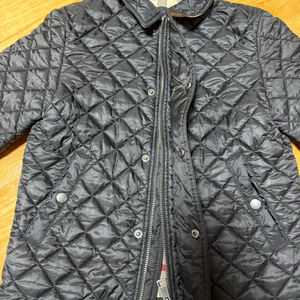 버버리 키즈 퀼팅 점퍼 8Y