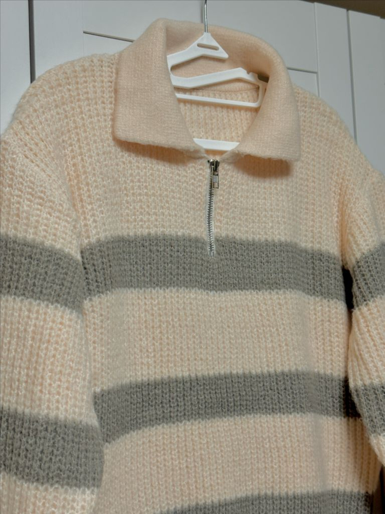 #새상품 : 카라넥 단가라 반집업 니트 아이보리 카키그레이 배색--5