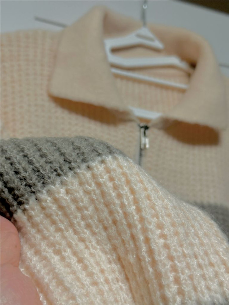 #새상품 : 카라넥 단가라 반집업 니트 아이보리 카키그레이 배색--6