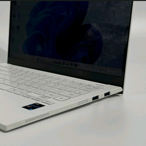 노트북 갤럭시북2 프로 이미지