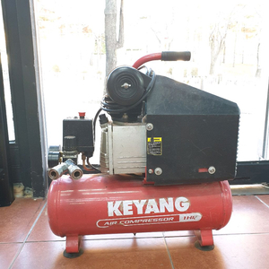 계양 에어 콤프레샤 220V용 KAC-10A 이미지