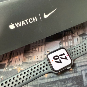 애플워치 시리즈5 44mm 나이키 스페이스 그레이