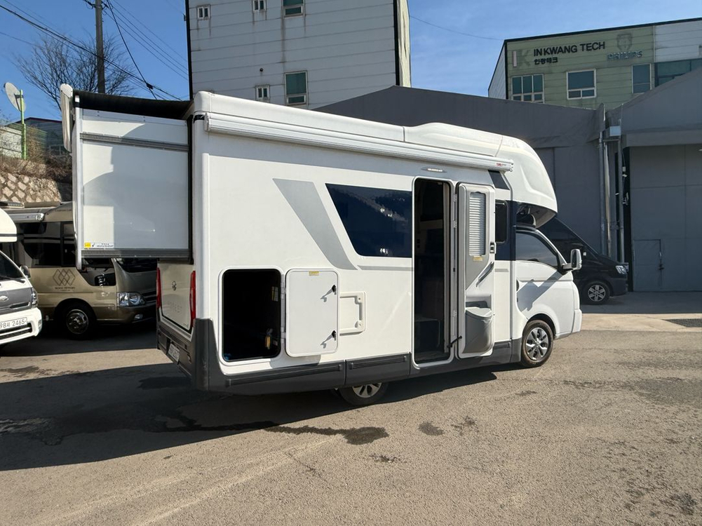 현대 순정 캠핑카 포터2 확장형 포레스트 디럭스--2