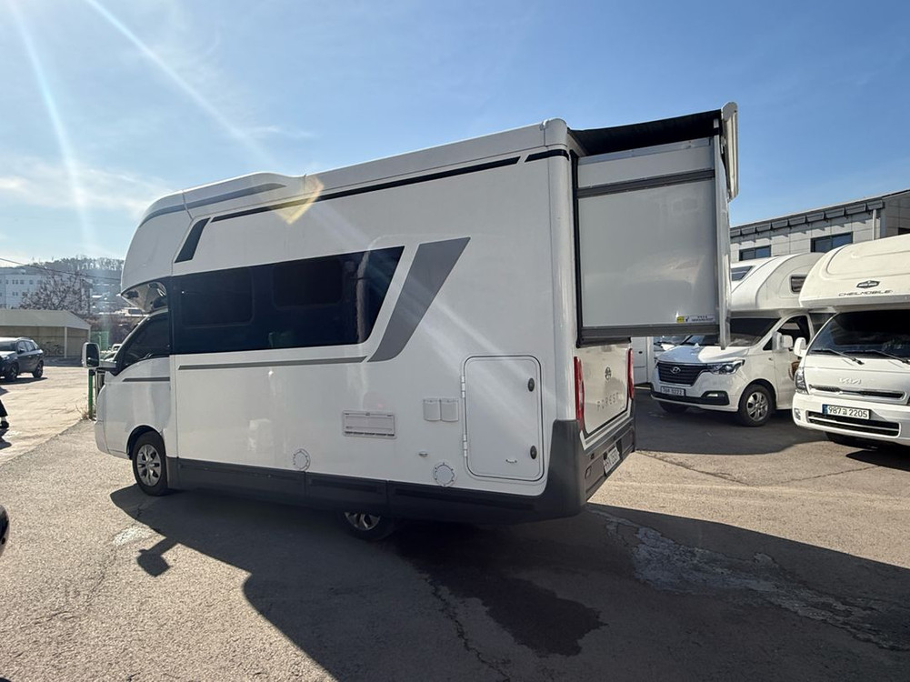 현대 순정 캠핑카 포터2 확장형 포레스트 디럭스--4