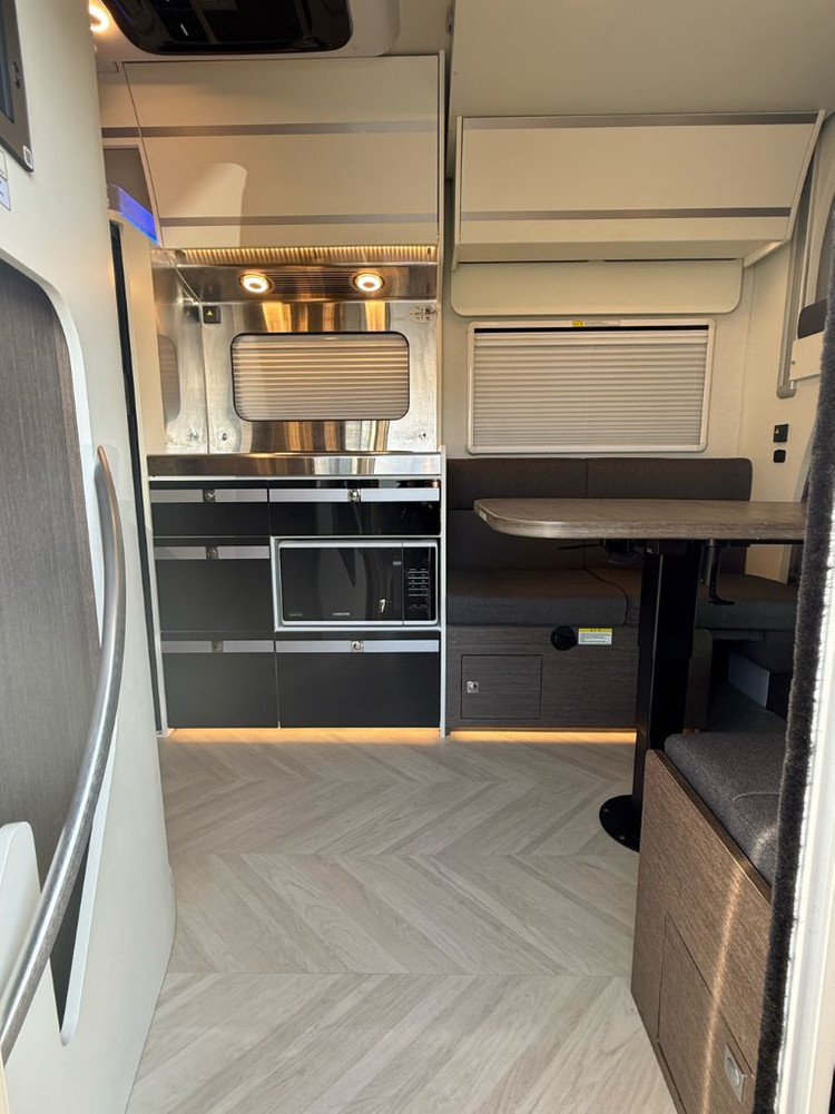 현대 순정 캠핑카 포터2 확장형 포레스트 디럭스--6