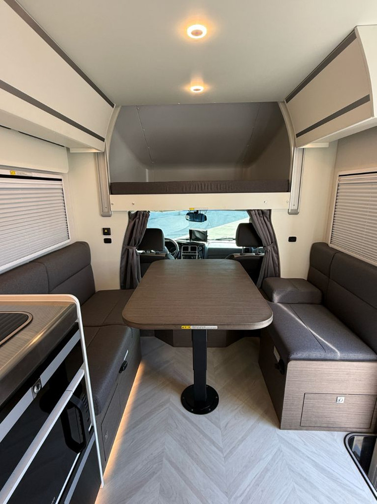 현대 순정 캠핑카 포터2 확장형 포레스트 디럭스--7