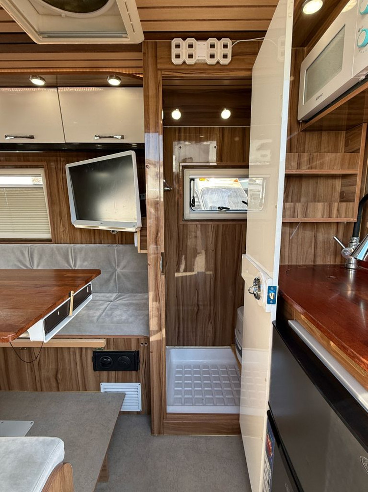 르노마스터 캠핑카 중고 바닥난방 인산철800a--4